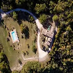 Prázdninový dům With Pool Near *
