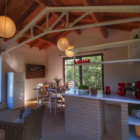 Ferienhaus Holiday Home With Pool Near Assisi