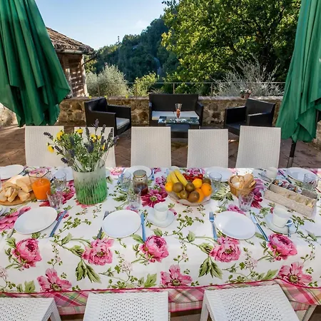 Ferienhaus Holiday Home With Pool Near Assisi Assisi