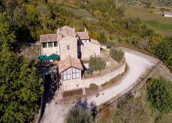 With Pool Near Casa vacanze Assisi