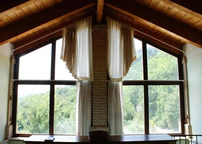 Casa vacanze With Pool Near