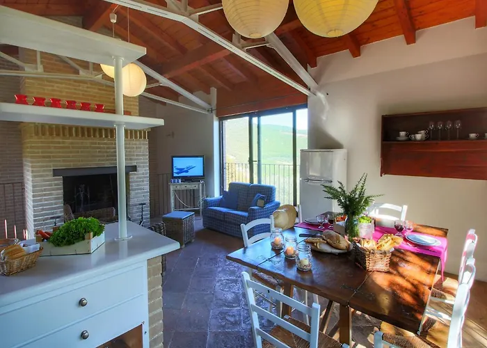 With Pool Near * Assisi