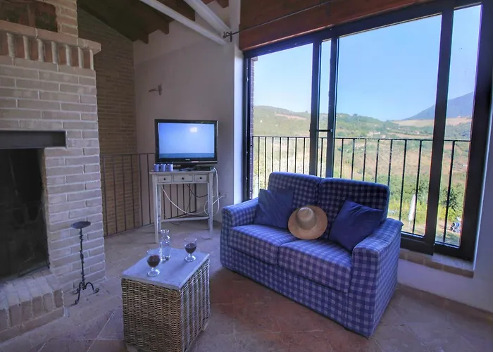 Casa vacanze With Pool Near